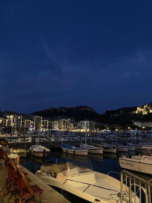 La Savinienne De Cassis- 5Mn Port Plage Face Mer Eksteriør billede